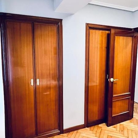 Apartamento En El Centro De Vigo 2 Habitaciones Eksteriør bilde