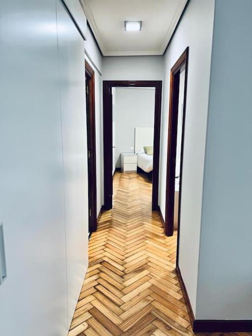 Apartamento En El Centro De Vigo 2 Habitaciones Eksteriør bilde